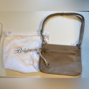 Brighton Gray Textured Leather Purse F580114